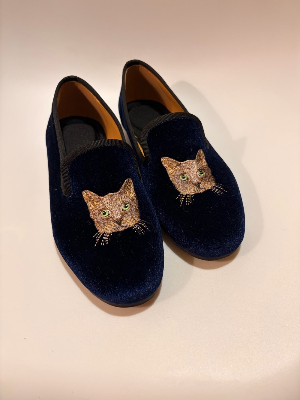 Blue Velvet Slip-On Loafers with Embroidered Cats-size 8